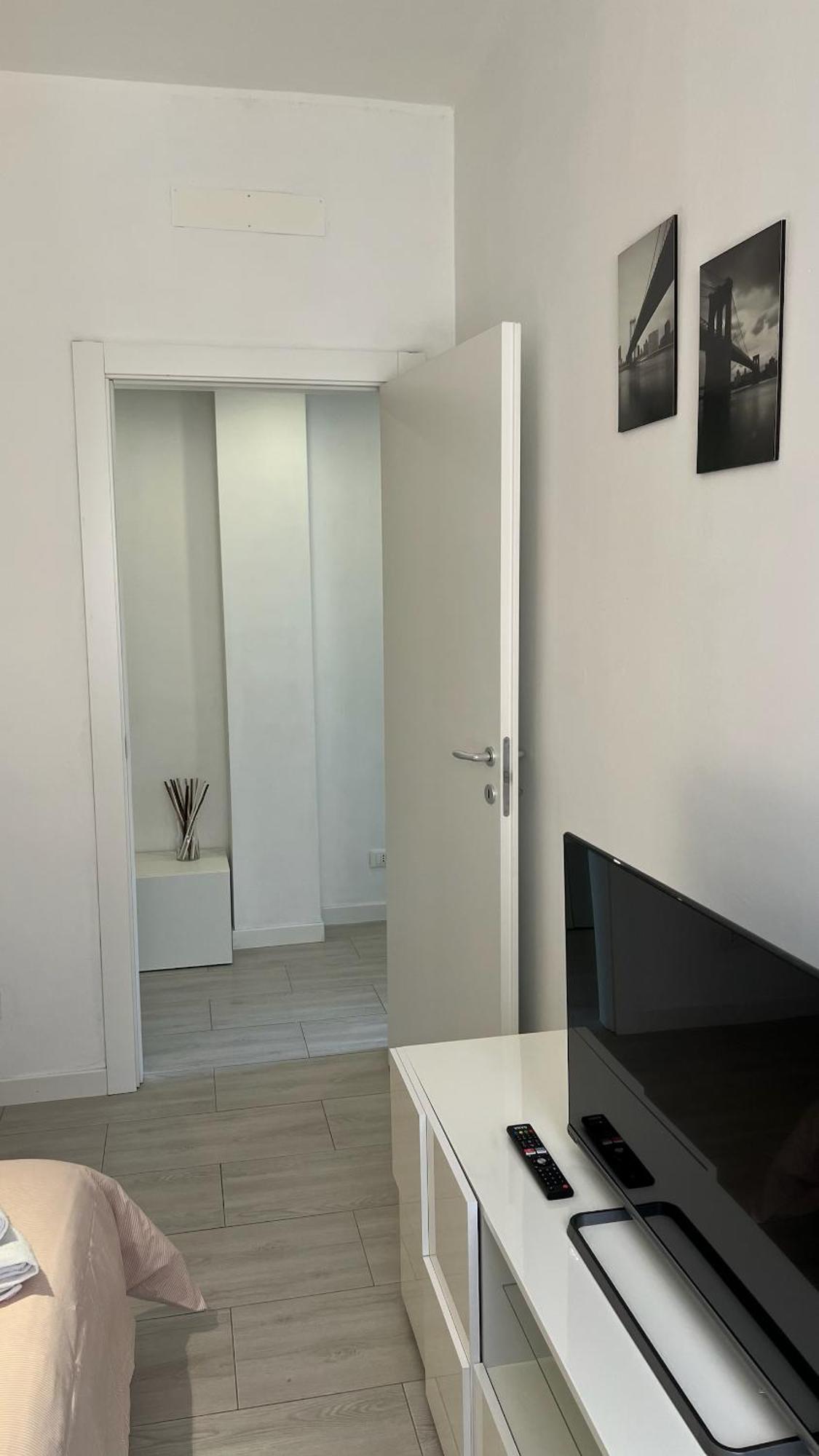 Rafael - 10 Min From Linate Airport, Centrale Fs, Ospedale San Raffaele Milán
